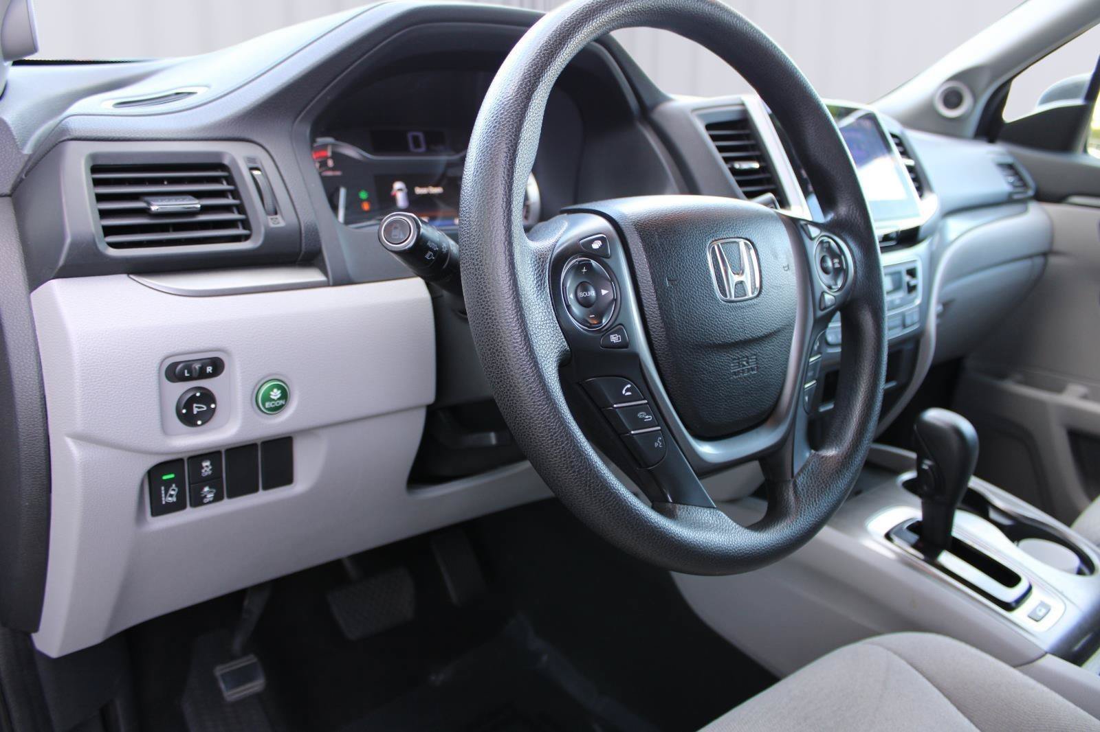 Used 2016 Honda Pilot EX image 17