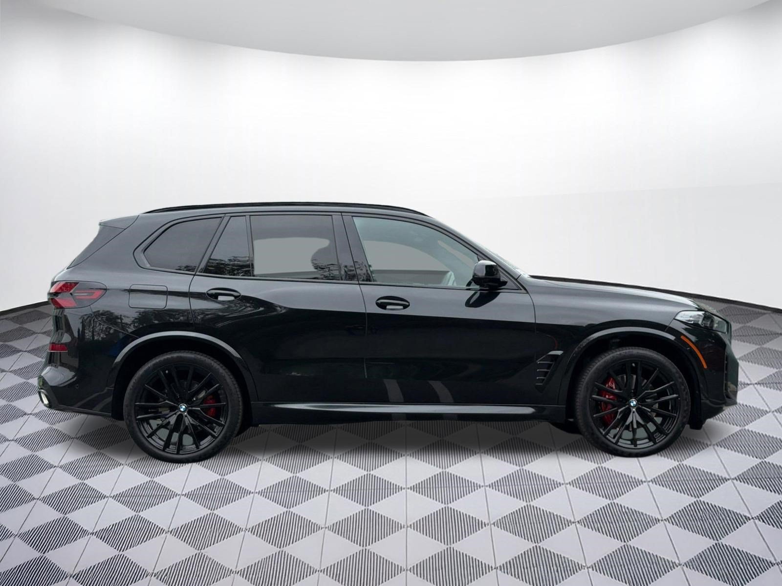 Used 2026 BMW X5 xDrive40i w/ M Sport Package AWD/4WD image 8