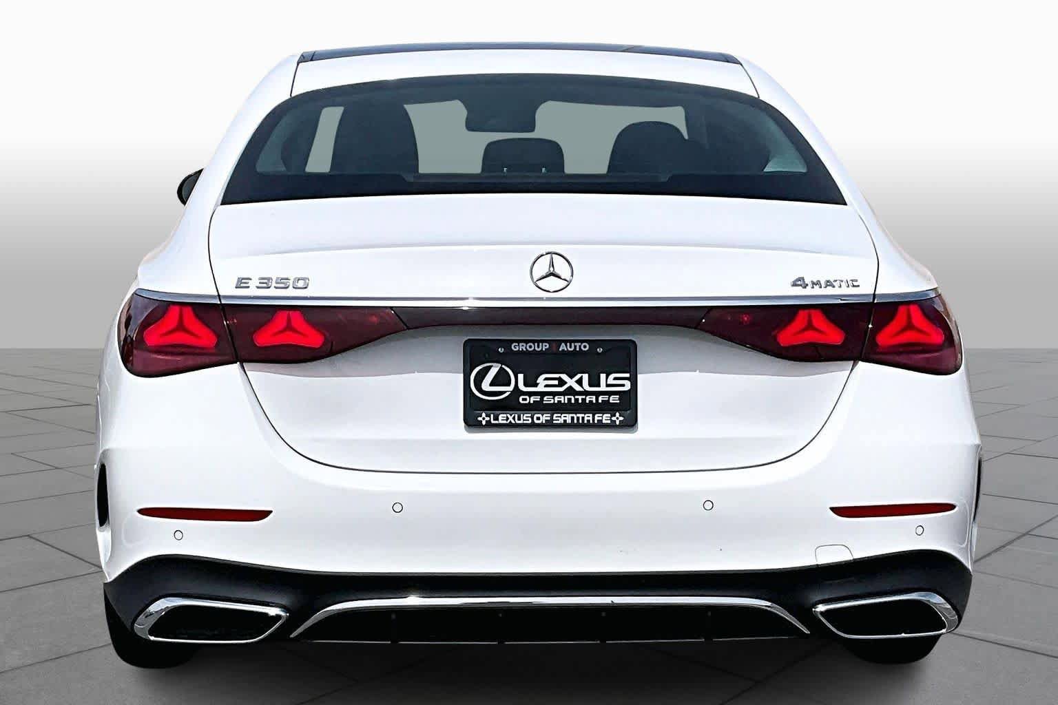 Used 2025 Mercedes-Benz E 350 4MATIC Sedan image 5