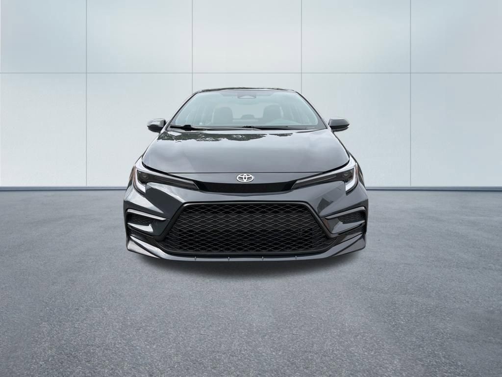 Used 2023 Toyota Corolla SE FWD image 3