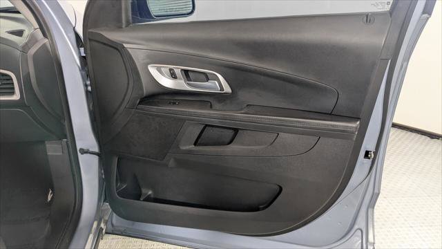 Used 2015 Chevrolet Equinox LS image 21