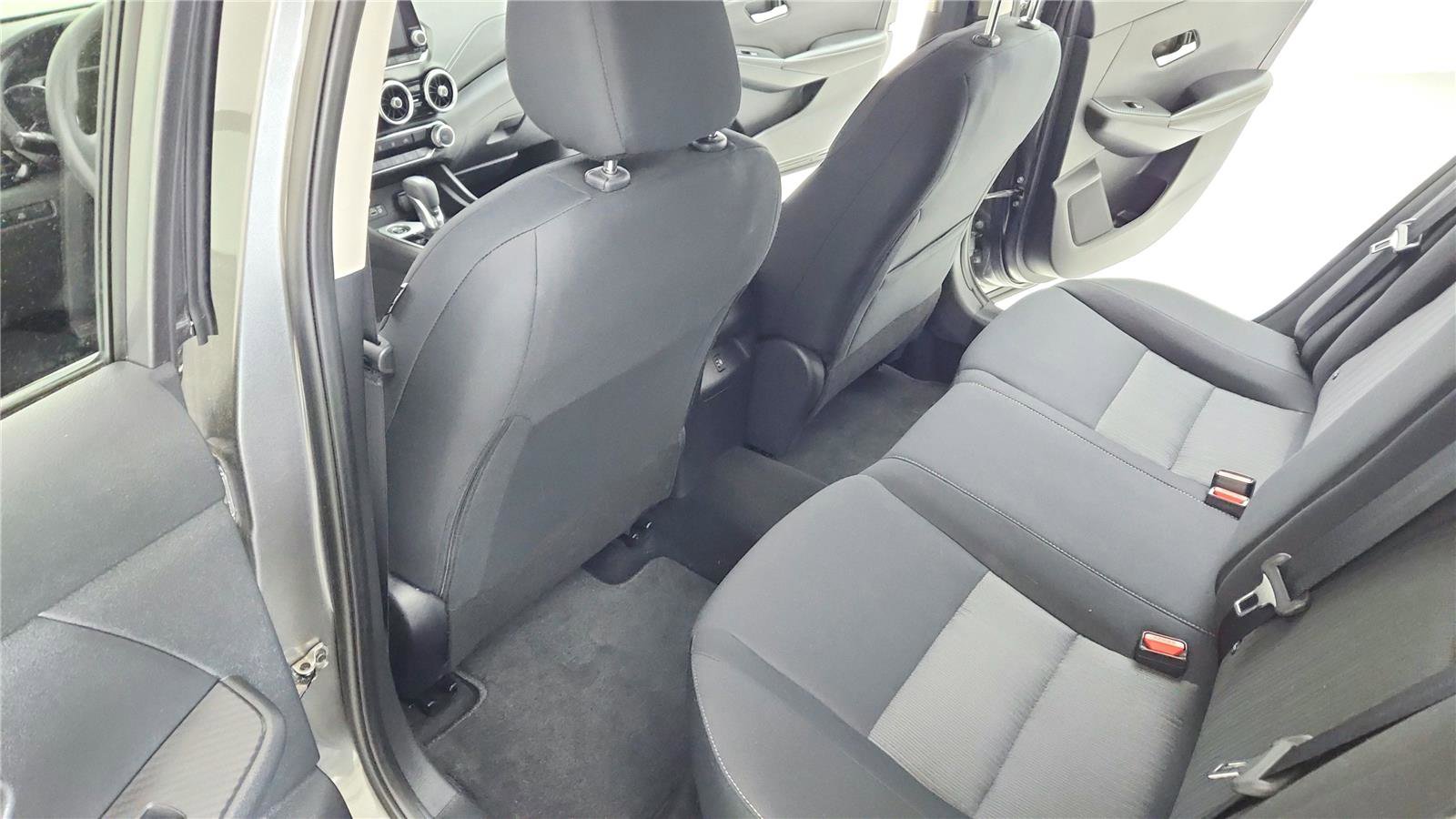 Used 2023 Nissan Sentra SV FWD image 12