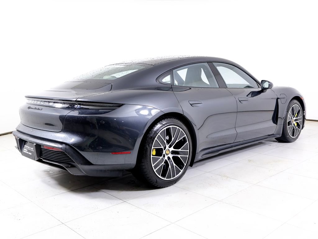 Used 2020 Porsche Taycan Turbo S AWD/4WD image 32