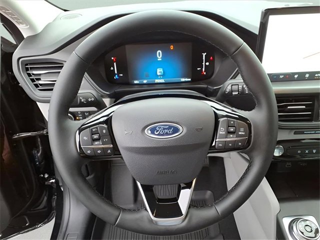 New 2026 Ford Escape SE image 13