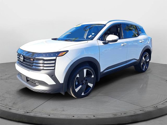 Used 2025 Nissan Kicks SR image 3