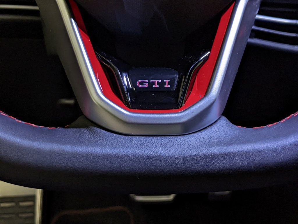 New 2026 Volkswagen GTI SE FWD image 15