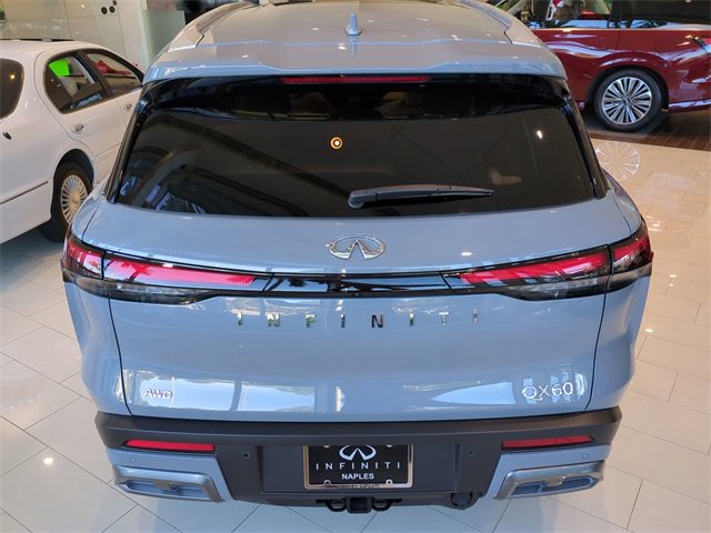 Used 2025 INFINITI QX60 Sensory image 4