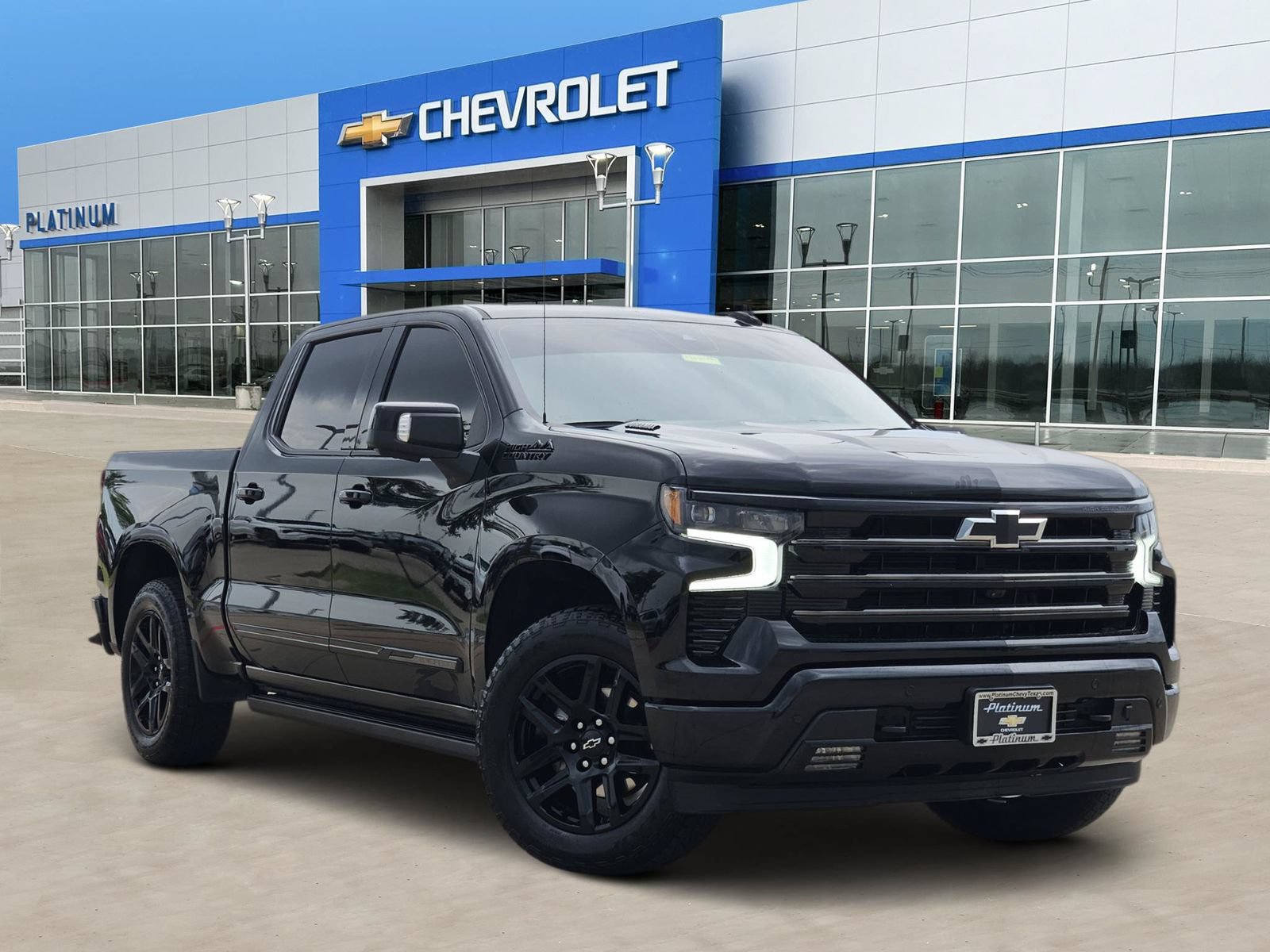 Certified 2025 Chevrolet Silverado 1500 High Country w/ Midnight Edition
