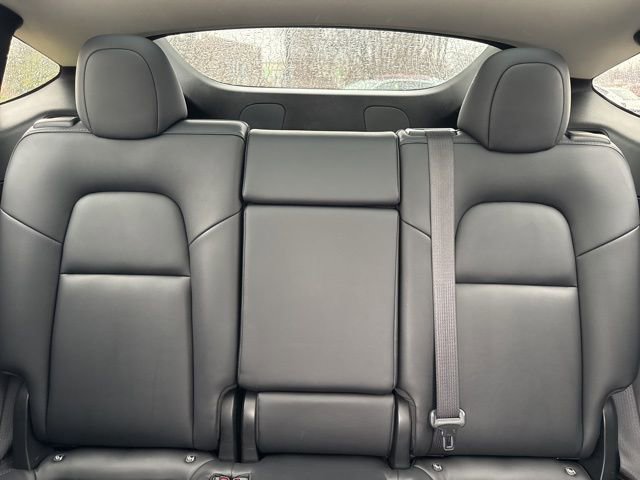 Used 2021 Tesla Model Y Long Range image 20