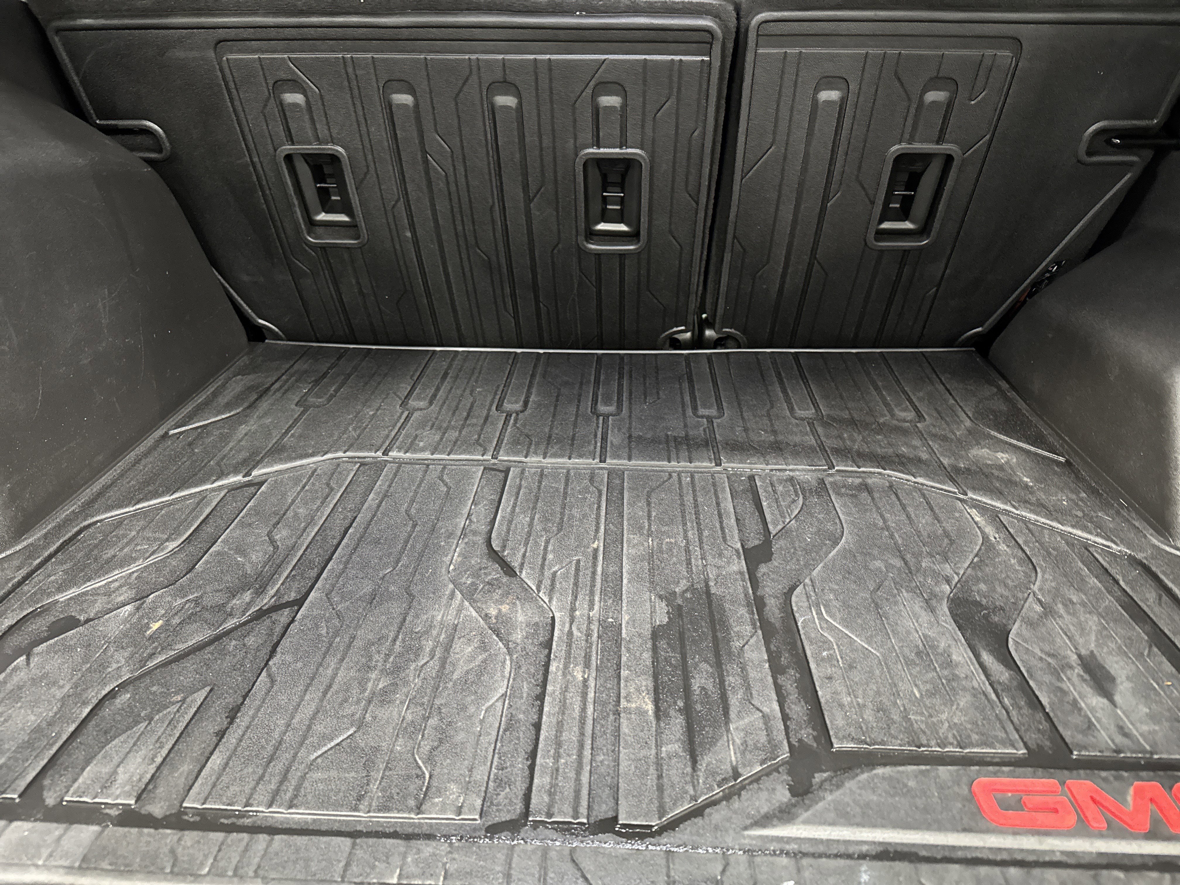 Used 2020 GMC Terrain Denali w/ Denali Premium Package image 33