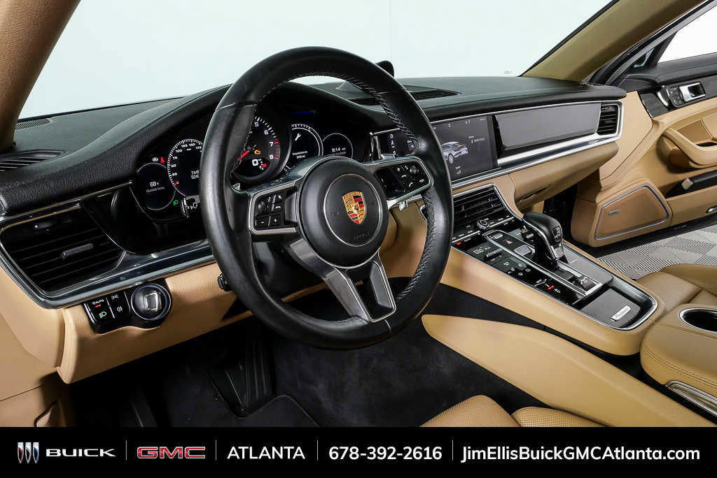 Used 2018 Porsche Panamera 4 w/ Premium Package Plus image 4