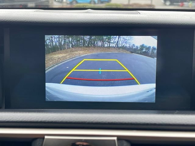 Used 2018 Lexus IS 300 AWD image 10