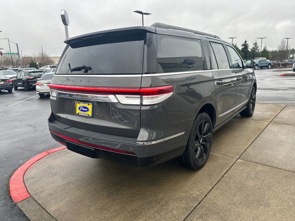 Used 2024 Lincoln Navigator L Black Label image 4