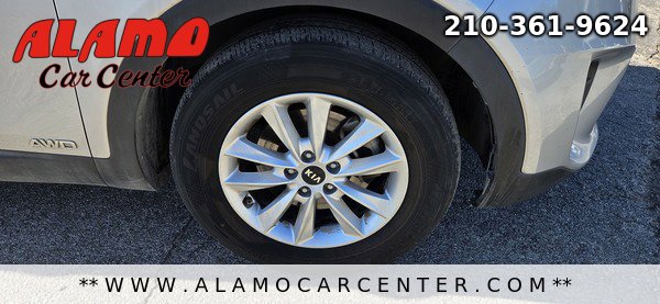 Used 2019 Kia Sorento AWD V6 image 14