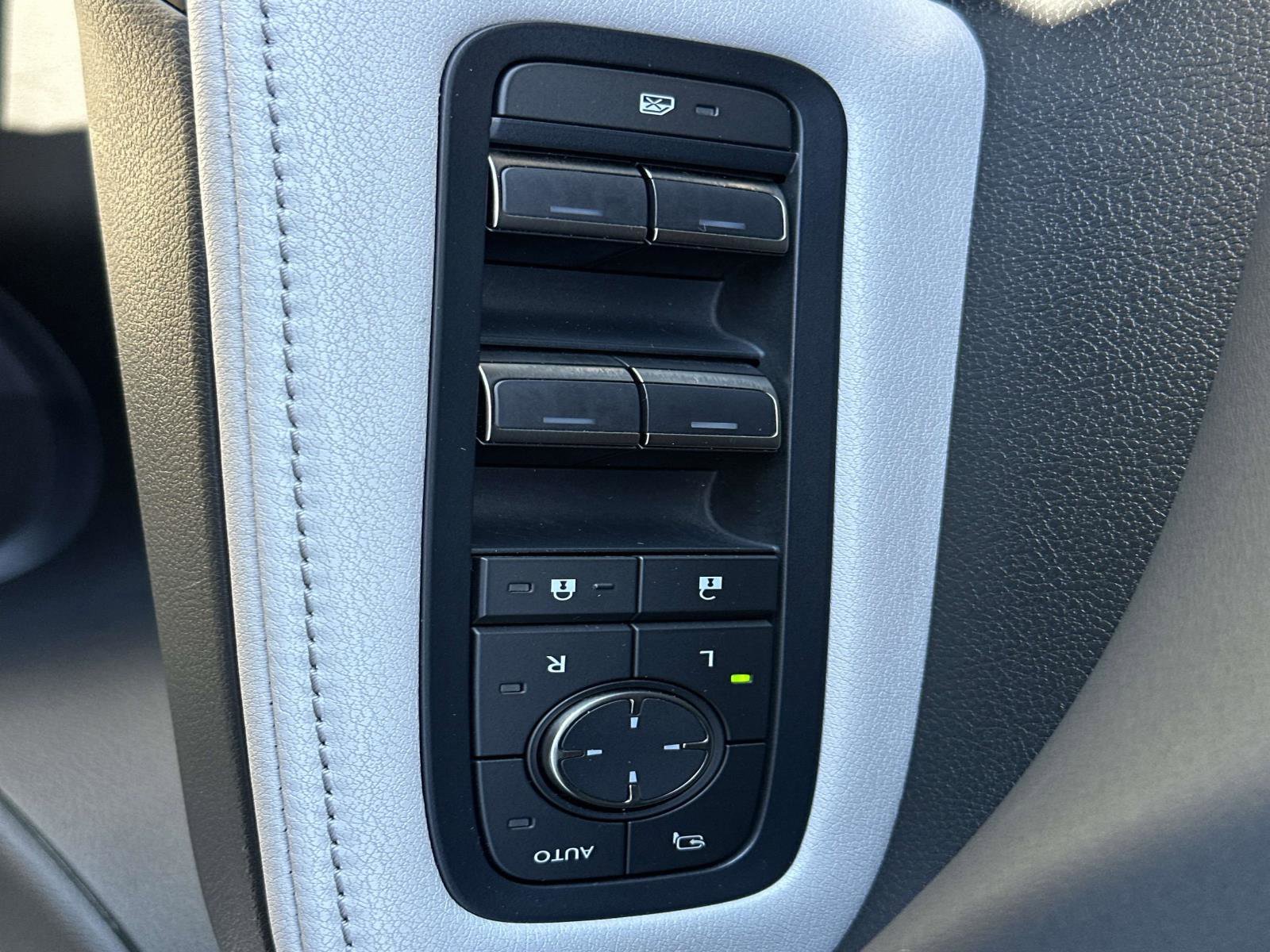 Used 2023 Lexus RX 350 Premium Plus image 21