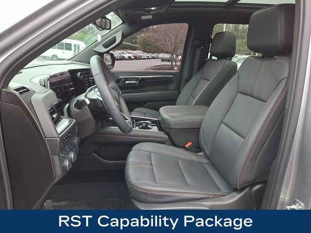 Used 2025 Chevrolet Tahoe RST w/ RST Capability Package image 2