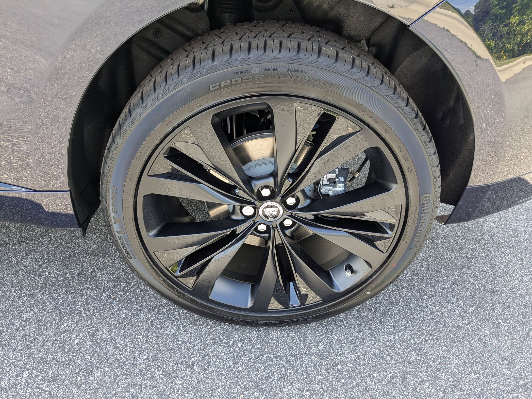 New 2026 Jaguar F-PACE R-Dynamic S image 32
