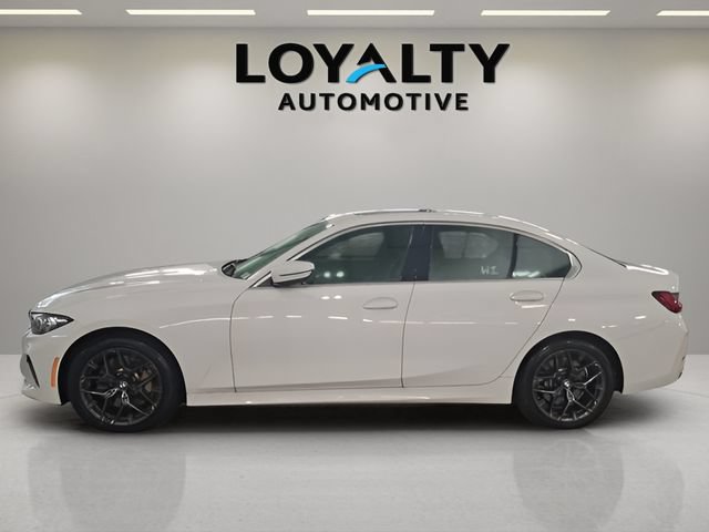Used 2026 BMW 330i xDrive Sedan AWD/4WD image 2