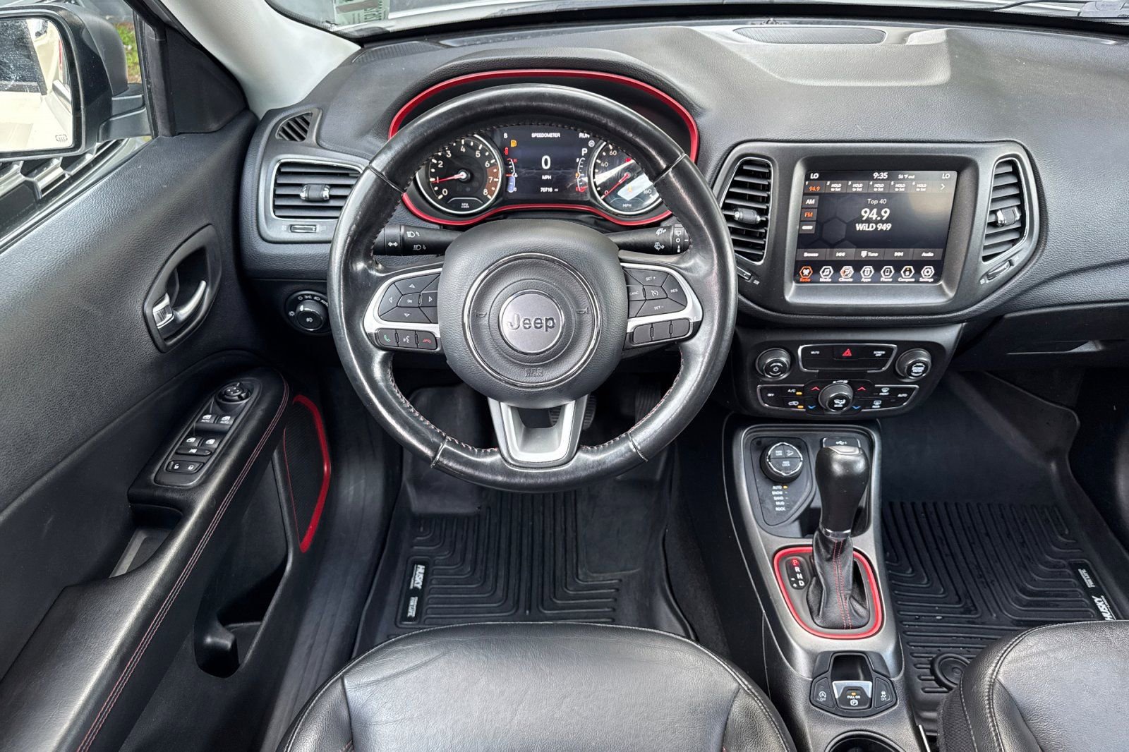 Used 2019 Jeep Compass Trailhawk AWD/4WD image 18