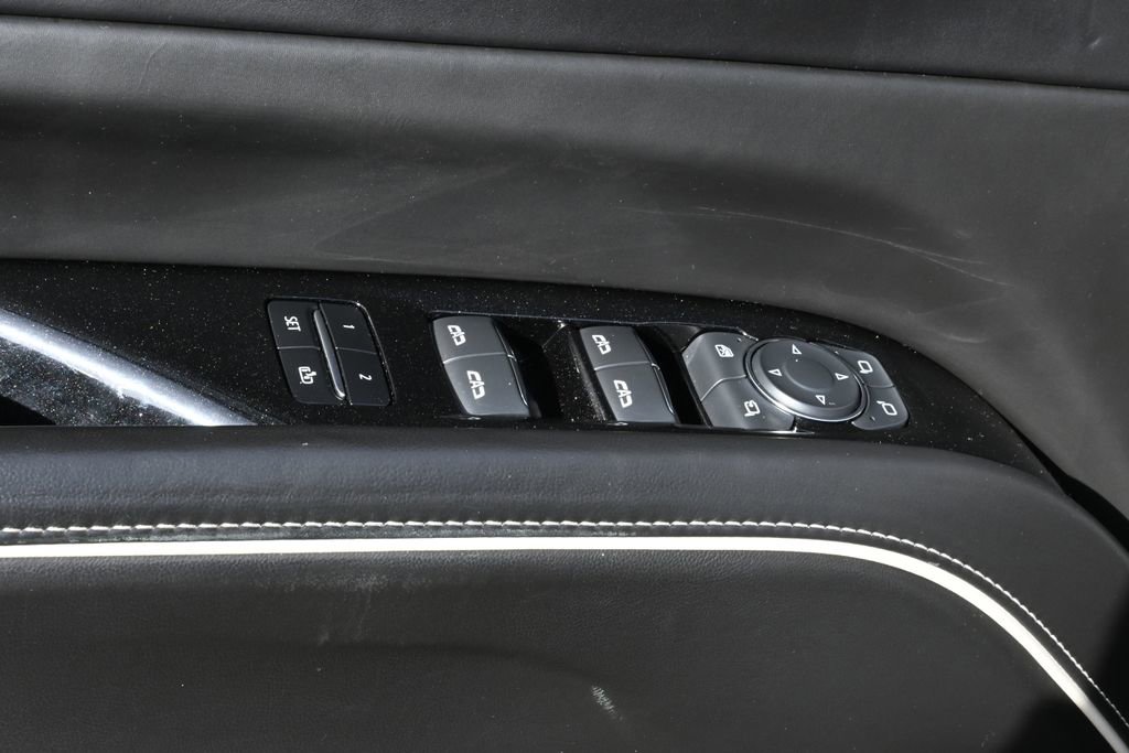 Used 2021 Cadillac Escalade Sport Platinum w/ Heavy-Duty Trailer Package image 32