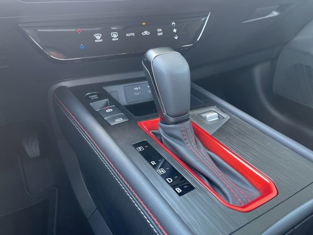 New 2025 Nissan Kicks SR image 27