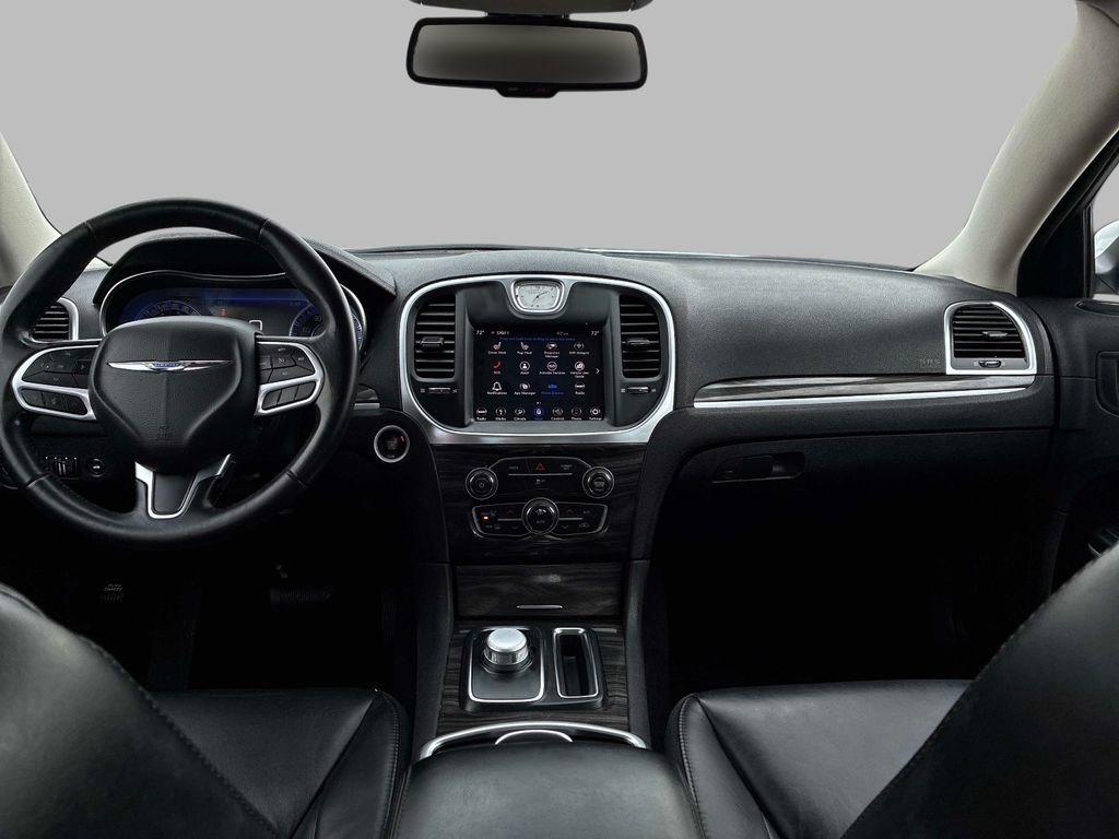 Used 2019 Chrysler 300 Touring w/ Quick Order Package 2EF image 15