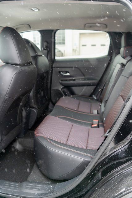 New 2026 Nissan Kicks SR w/ Cold Weather Package image 10