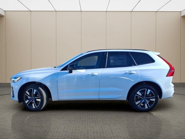 New 2026 Volvo XC60 B5 Plus w/ Protection Package Premier AWD/4WD image 5