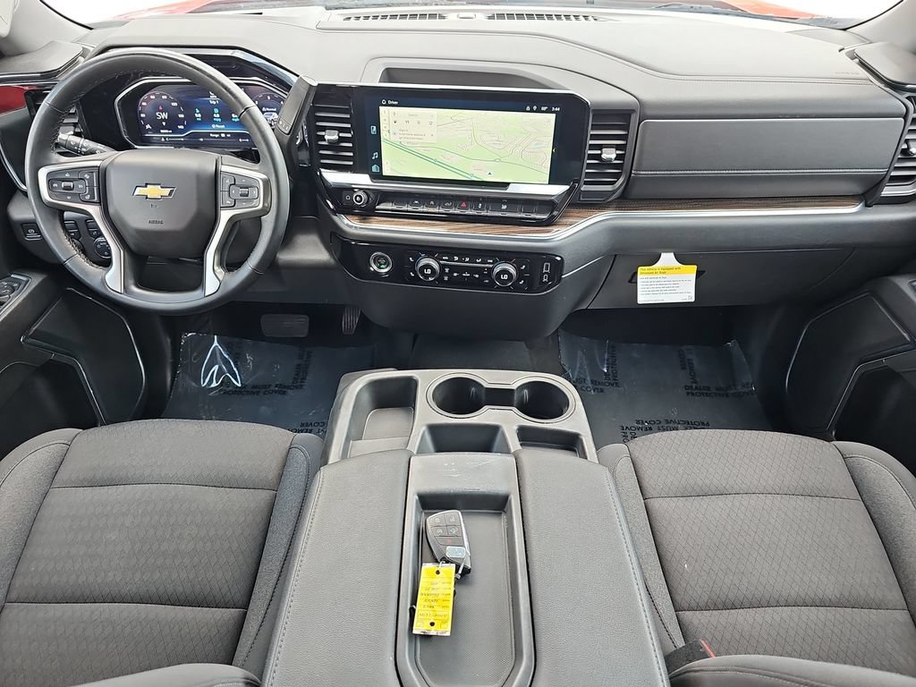Used 2023 Chevrolet Silverado 1500 LT AWD/4WD image 13