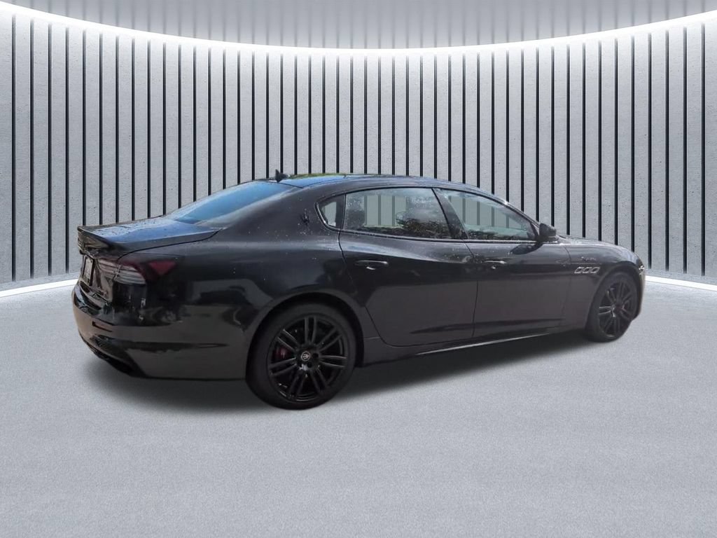 Used 2023 Maserati Quattroporte Modena Q4 AWD/4WD image 6