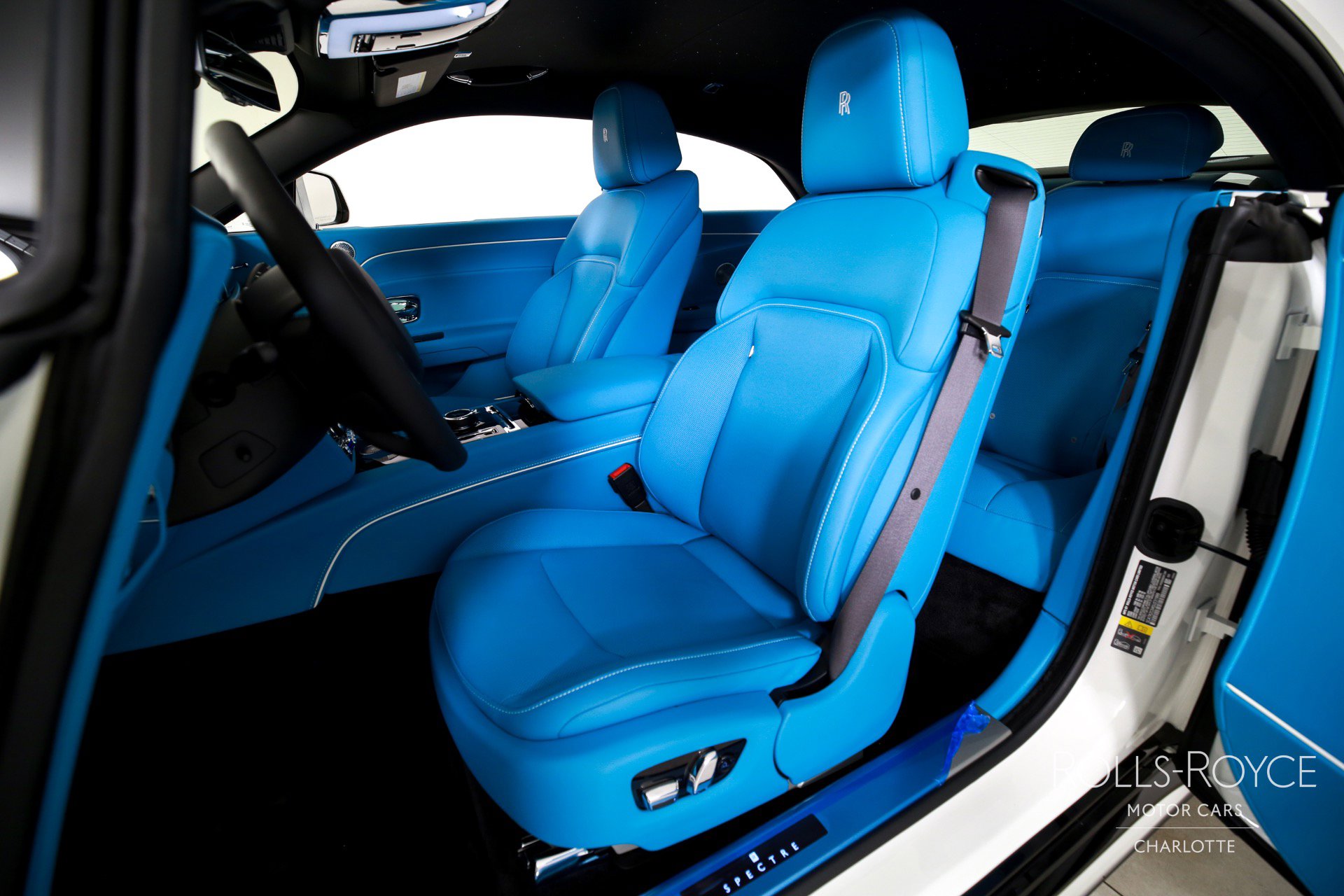 New 2025 Rolls-Royce Spectre w/ Spectre Enhancement Package AWD/4WD image 13