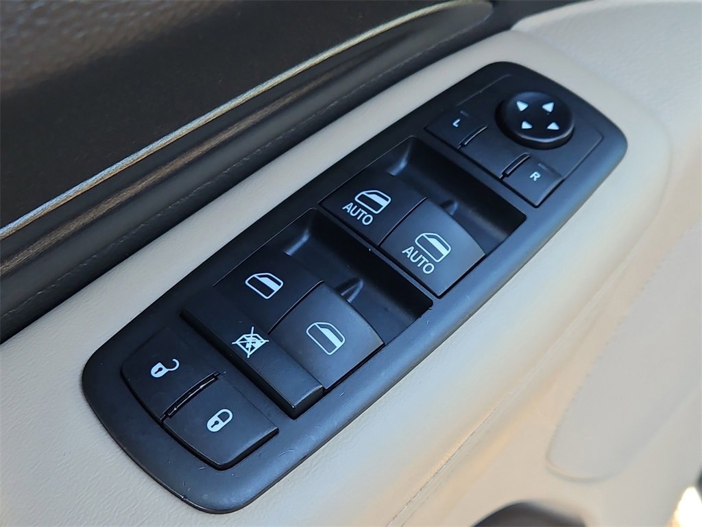 Used 2021 Dodge Durango SXT image 27