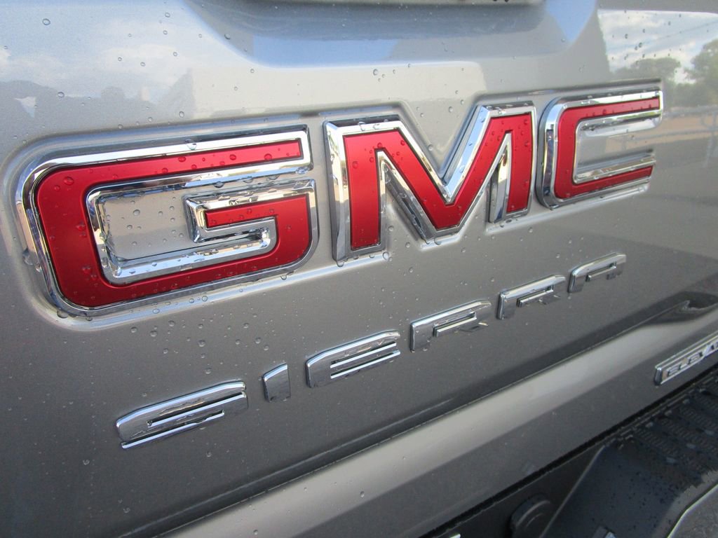 New 2026 GMC Sierra 1500 Elevation image 14