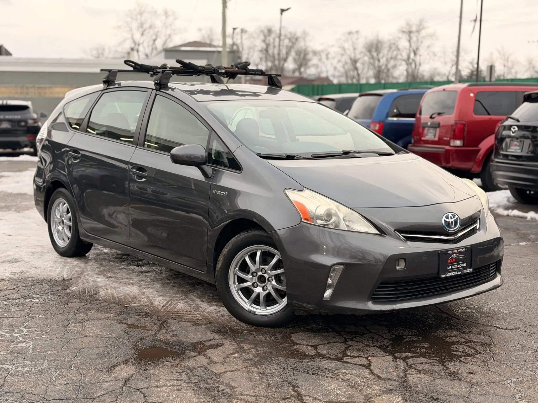 Used 2012 Toyota Prius V Three image 3