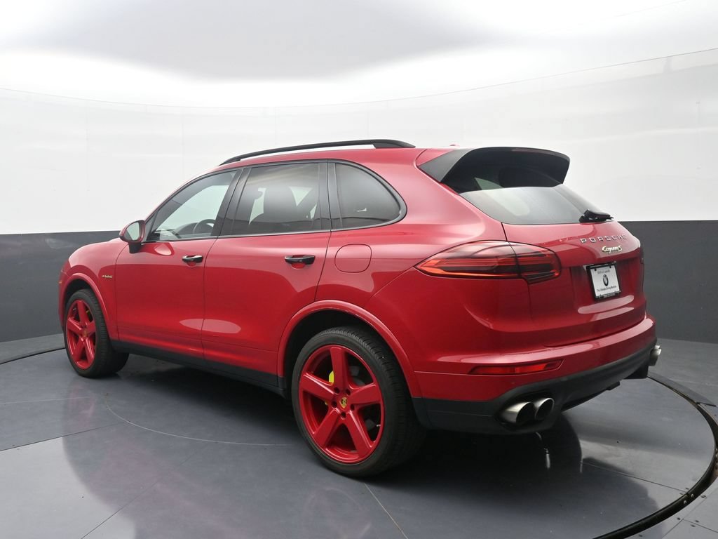 Used 2018 Porsche Cayenne S AWD/4WD image 5