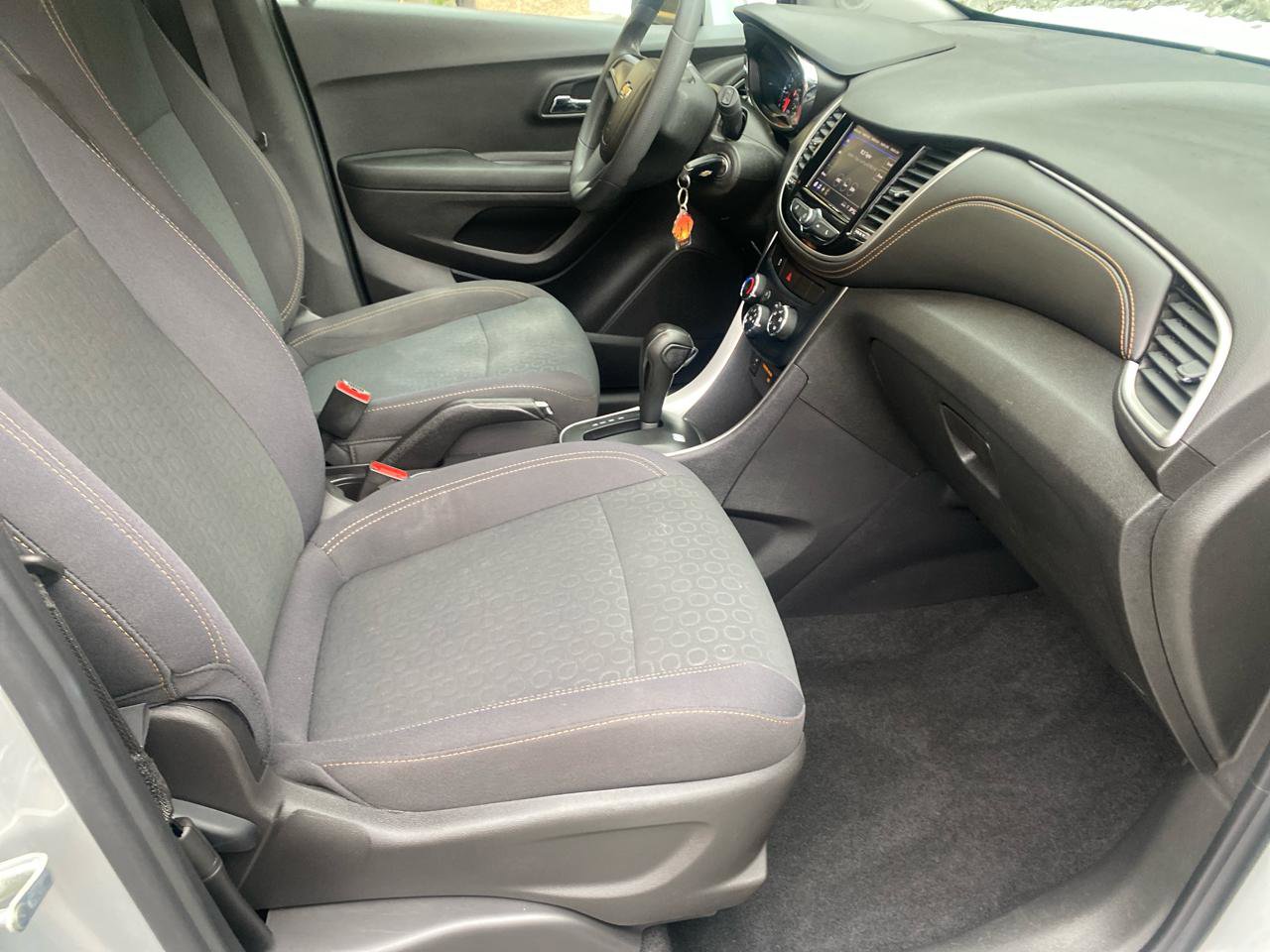 Used 2020 Chevrolet Trax LS AWD/4WD image 7