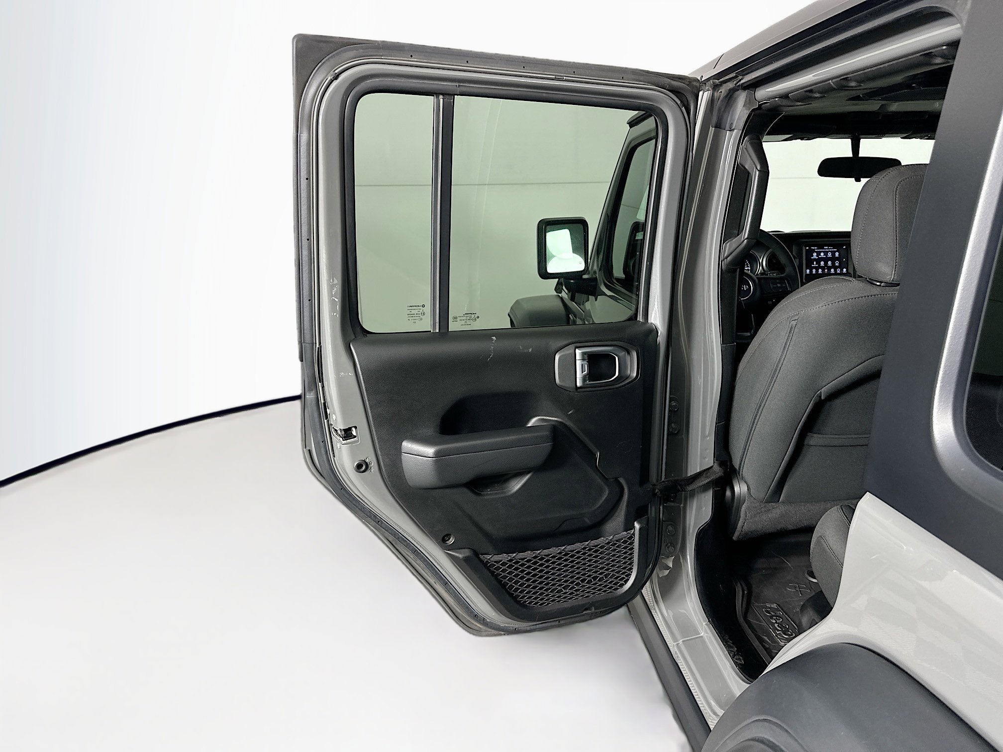 Used 2023 Jeep Wrangler Unlimited AWD/4WD image 26