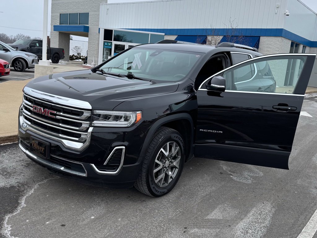 Used 2023 GMC Acadia SLE w/ Driver Convenience Package FWD image 36