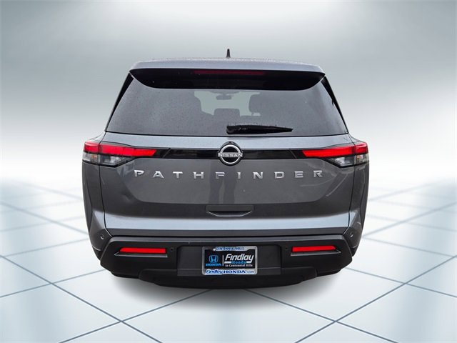Used 2023 Nissan Pathfinder S image 5
