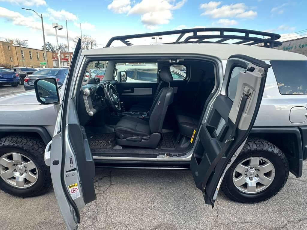 Used 2008 Toyota FJ Cruiser 4WD image 21