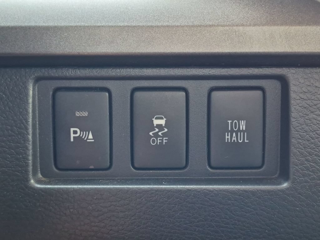 Used 2015 Toyota Tundra SR AWD/4WD image 22