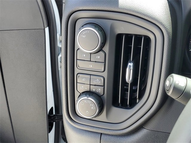 New 2025 Chevrolet Silverado 2500 Custom w/ Custom Value Package image 17