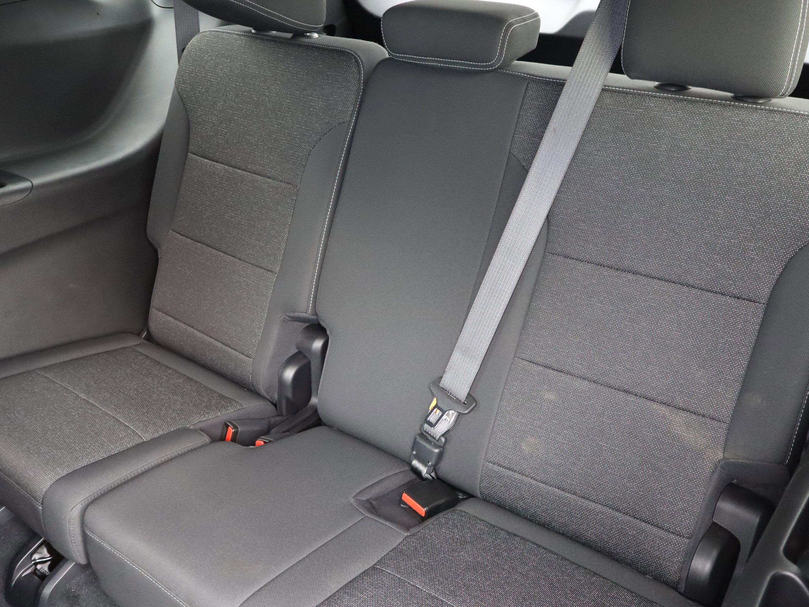 Certified 2024 Chevrolet Traverse LT FWD image 34