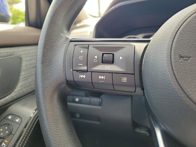 Certified 2023 Nissan Rogue SV image 24