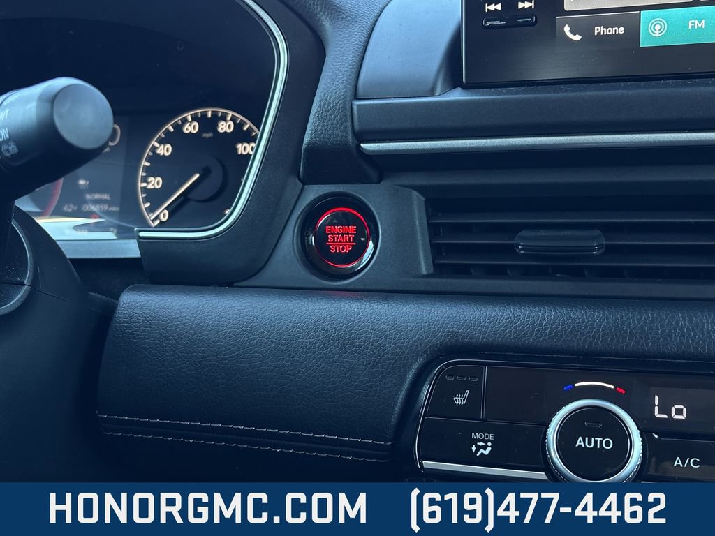 Used 2025 Honda Pilot EX-L image 35