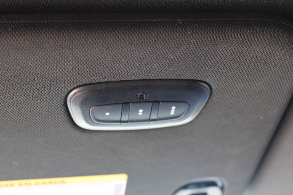 Used 2022 Jeep Wagoneer Series III w/ Flexible Seating Group image 24