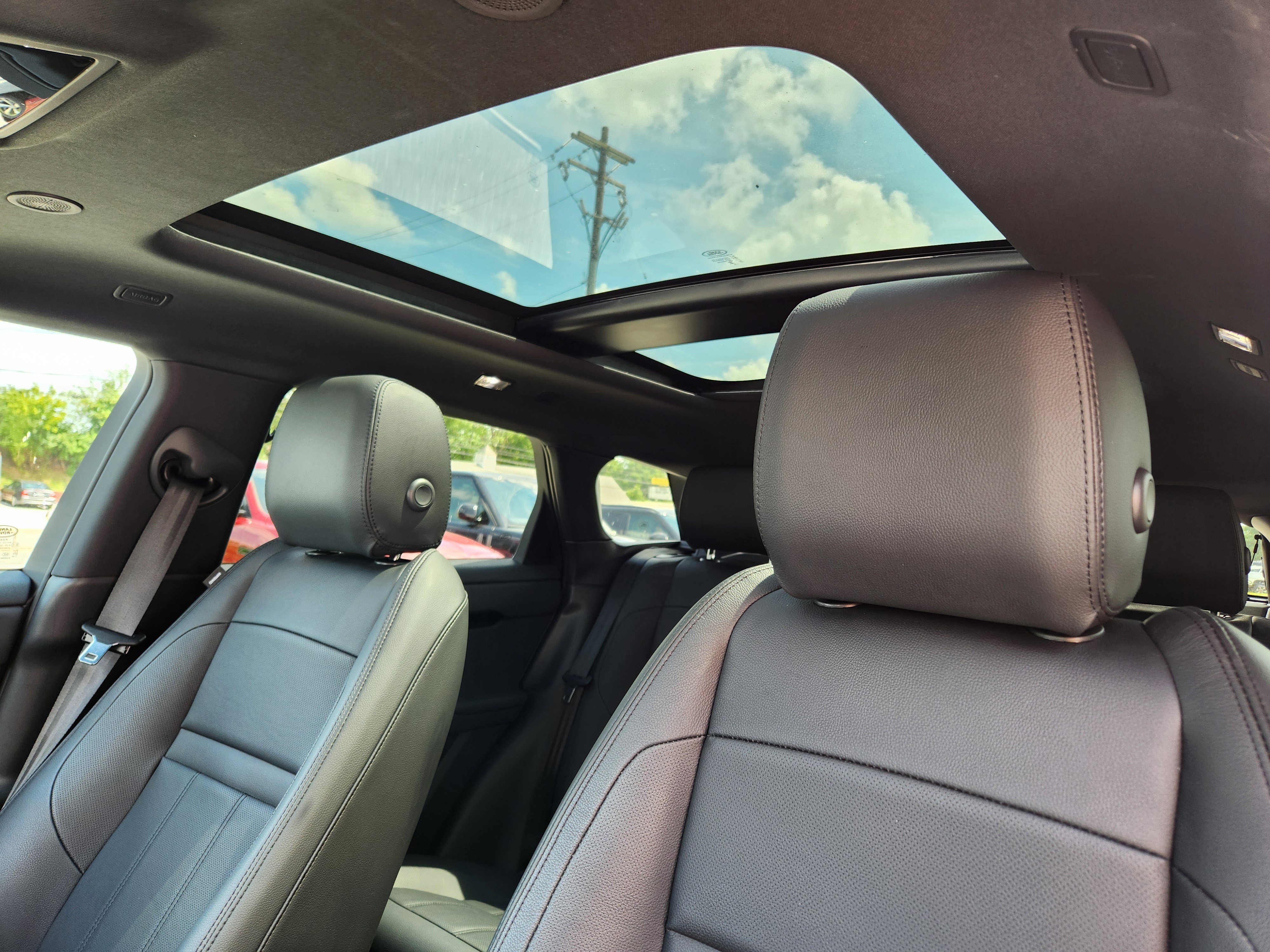 Certified 2025 Land Rover Range Rover Evoque S image 12