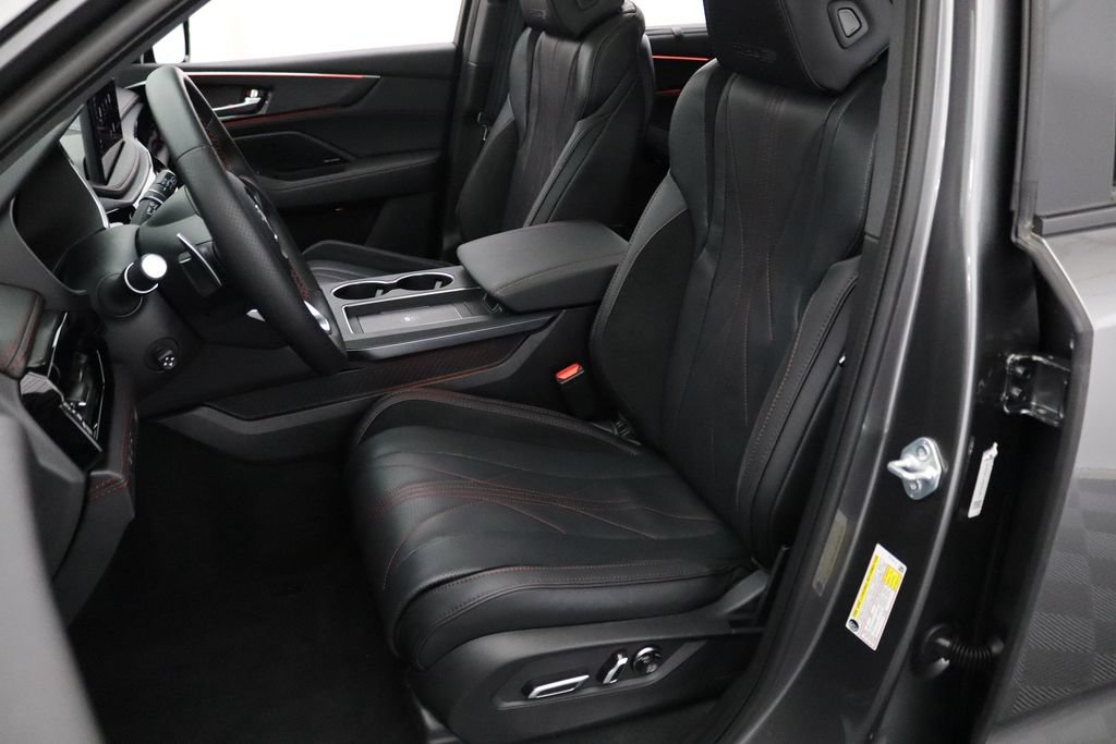 Used 2026 Acura MDX Type S AWD/4WD image 2