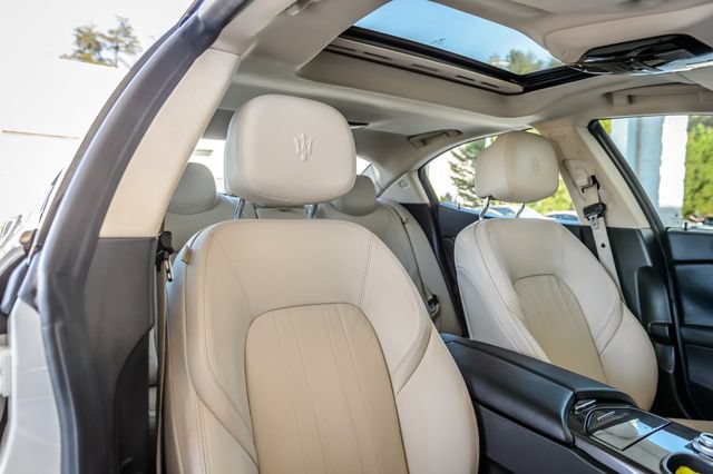 Used 2018 Maserati Ghibli RWD image 39