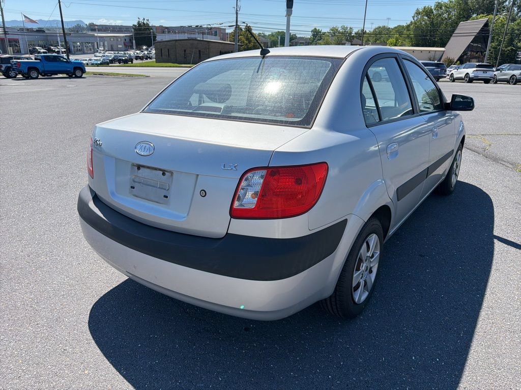 Used 2007 Kia Rio LX FWD image 5
